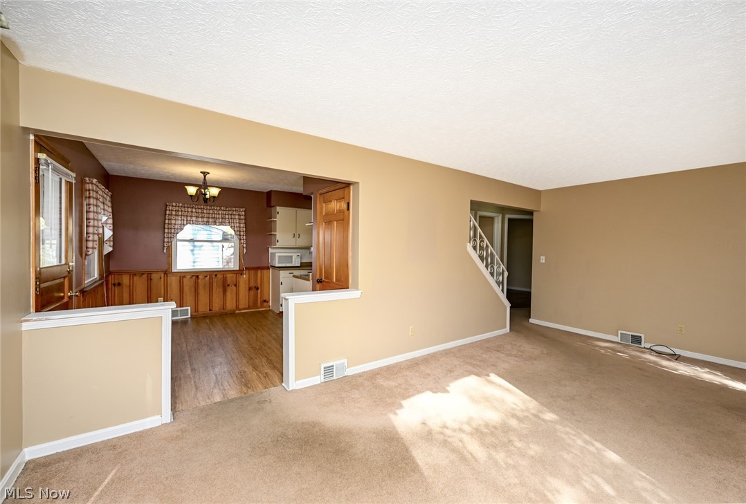 367 Lincoln Avenue Cuyahoga Falls OH 44221