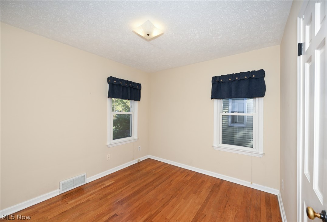 367 Lincoln Avenue Cuyahoga Falls OH 44221