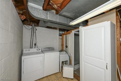 367 Lincoln Avenue Cuyahoga Falls OH 44221