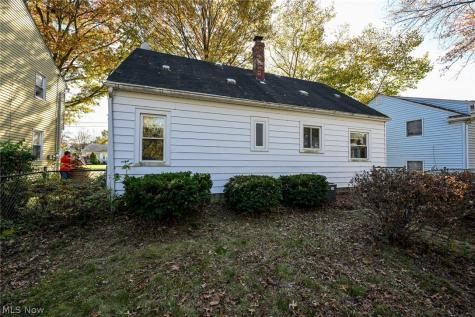 367 Lincoln Avenue Cuyahoga Falls OH 44221