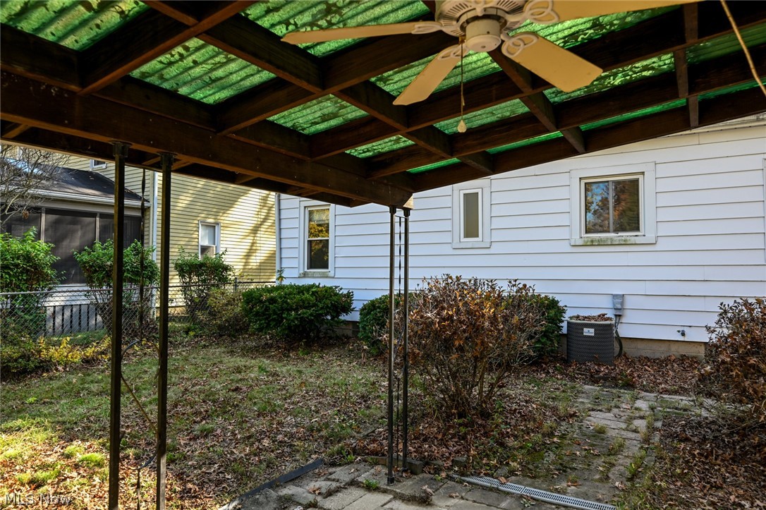 367 Lincoln Avenue Cuyahoga Falls OH 44221
