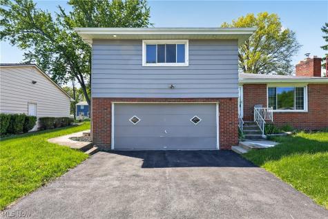 515 Murray Hill Drive Youngstown OH 44505