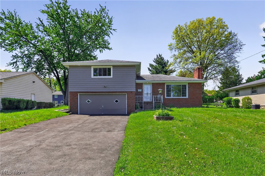 515 Murray Hill Drive Youngstown OH 44505