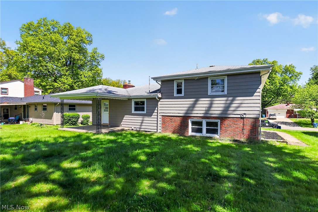 515 Murray Hill Drive Youngstown OH 44505