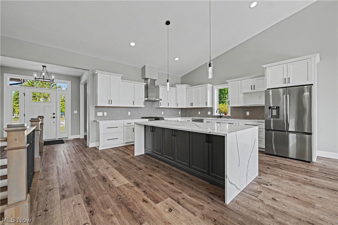 2048 Forest Drive Eastlake OH 44095