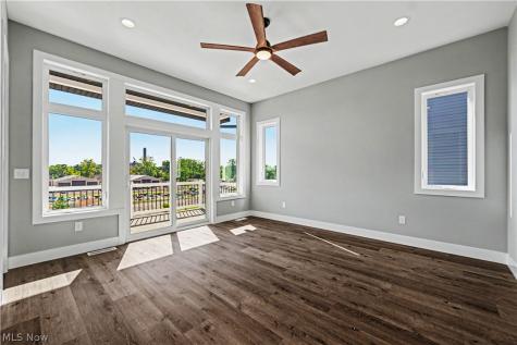 2048 Forest Drive Eastlake OH 44095
