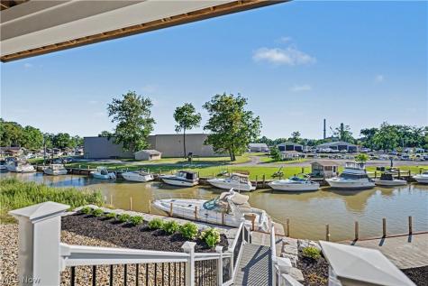 2048 Forest Drive Eastlake OH 44095