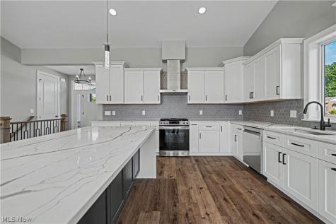2048 Forest Drive Eastlake OH 44095