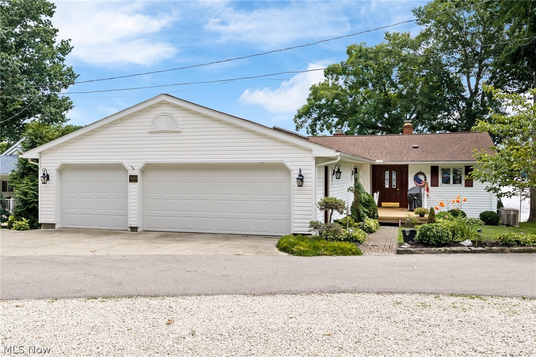 4534 Lahm Drive New Franklin OH 44319