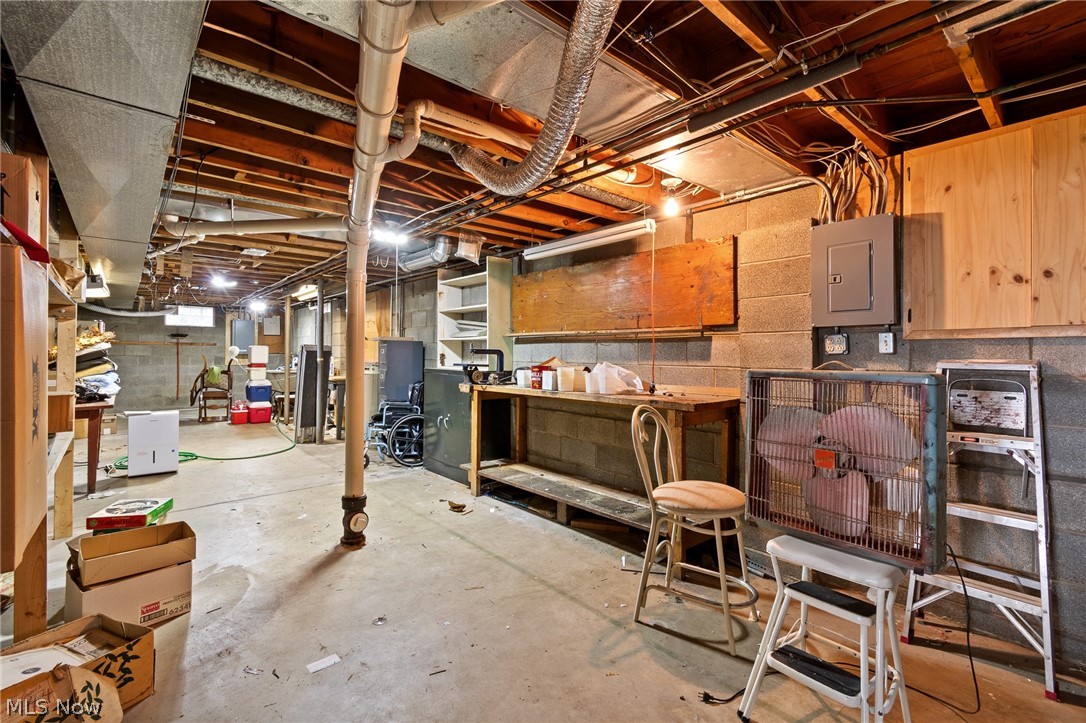 4534 Lahm Drive New Franklin OH 44319