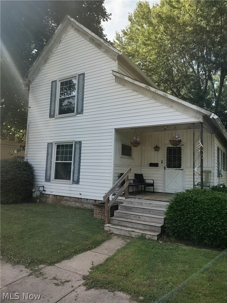 828 E State Street Newcomerstown OH 43832