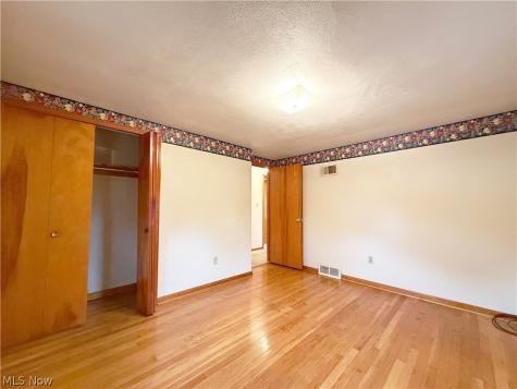 4221 Marshall Avenue Lorain OH 44053