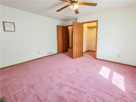 3566 Leonard Avenue SW Canton OH 44706
