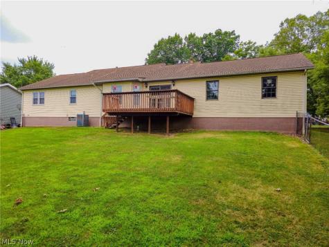 3566 Leonard Avenue SW Canton OH 44706