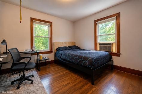 343 Madison Avenue Akron OH 44320
