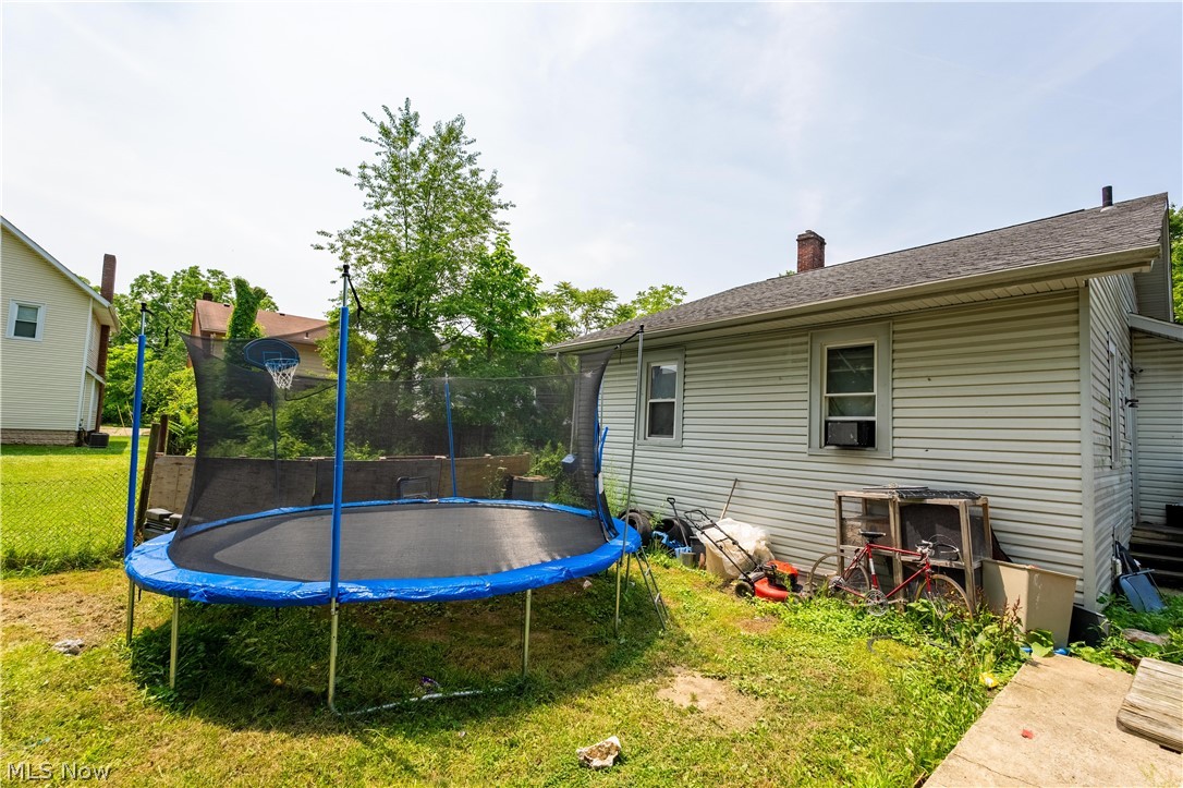 343 Madison Avenue Akron OH 44320