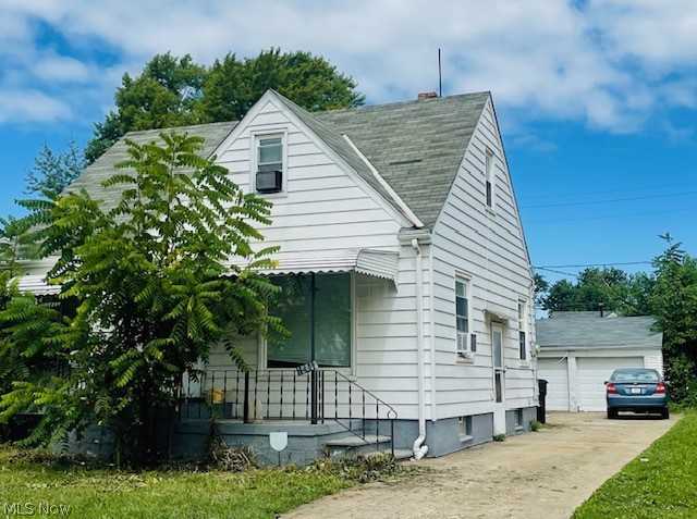 12510 Grimsby Avenue Cleveland OH 44135