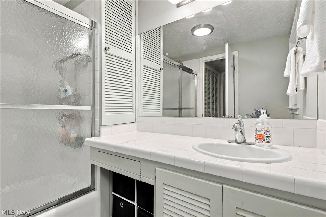 8145 Chagrin Road Chagrin Falls OH 44023