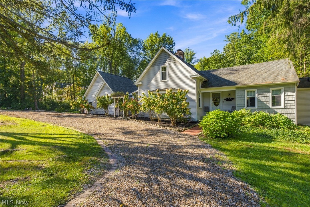 8145 Chagrin Road Chagrin Falls OH 44023