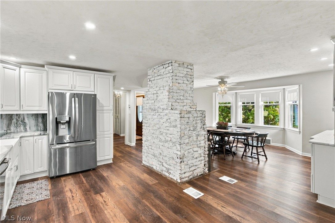 8145 Chagrin Road Chagrin Falls OH 44023