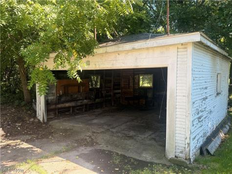 231 Marmion Avenue Youngstown OH 44507