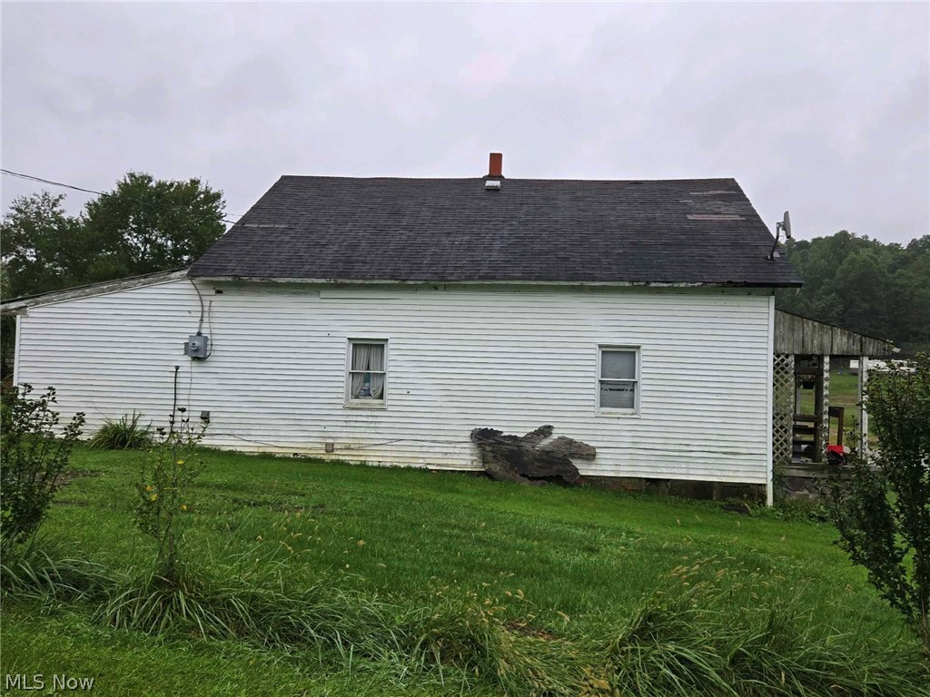 7849 State Route 800 SE Uhrichsville OH 44683