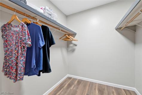 9893 Plum Brook Lane Strongsville OH 44149