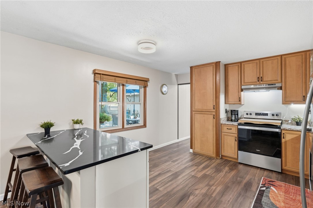 9893 Plum Brook Lane Strongsville OH 44149
