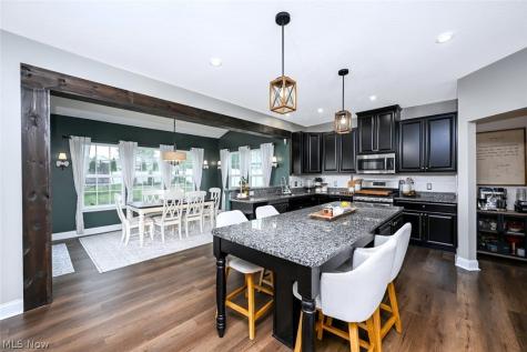 3021 Stonehurst Road Uniontown OH 44685