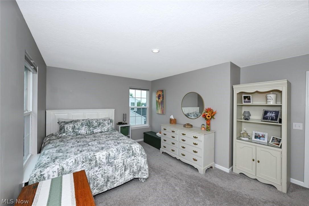 3021 Stonehurst Road Uniontown OH 44685