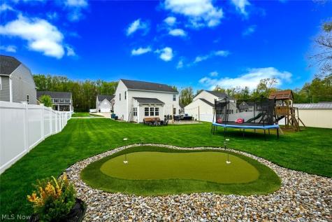 3021 Stonehurst Road Uniontown OH 44685