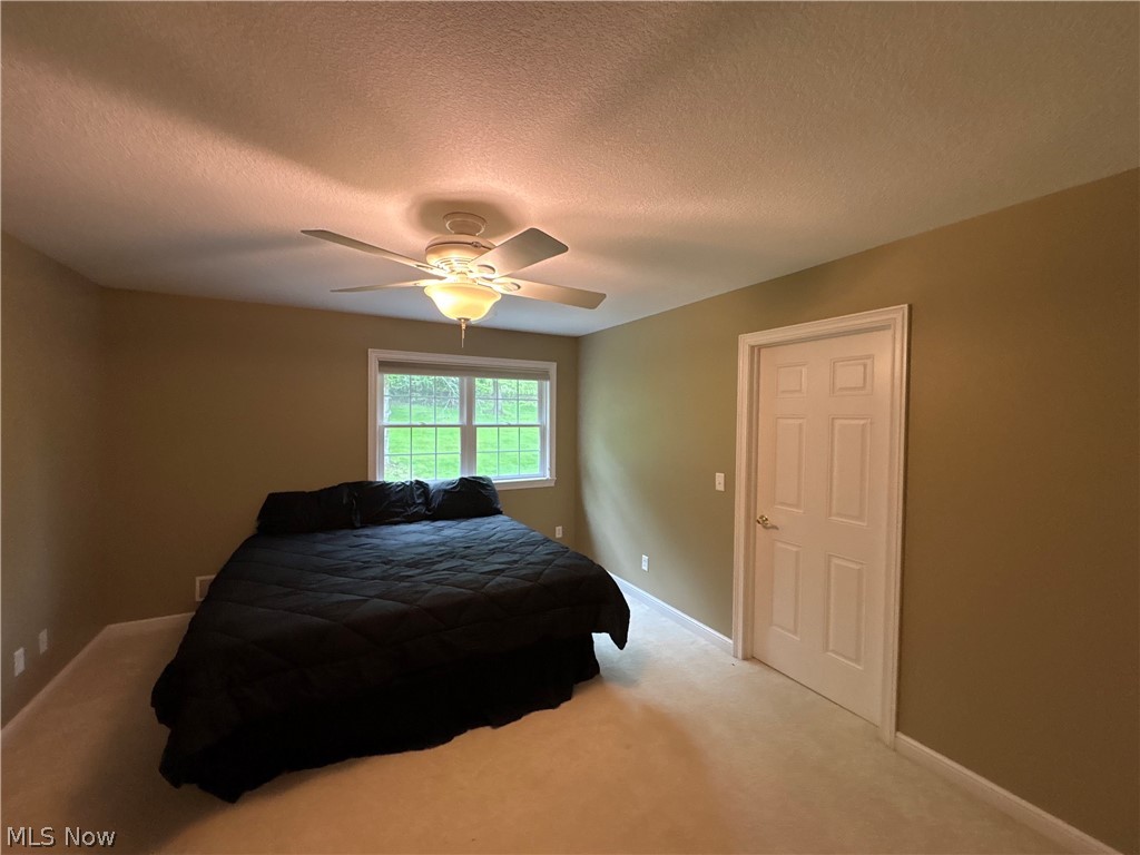894 Park Boulevard East Liverpool OH 43920