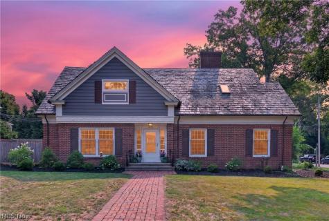 589 Ridgecrest Road Akron OH 44303