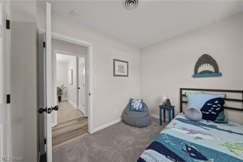 2221 Maxine Avenue NE Canton OH 44705