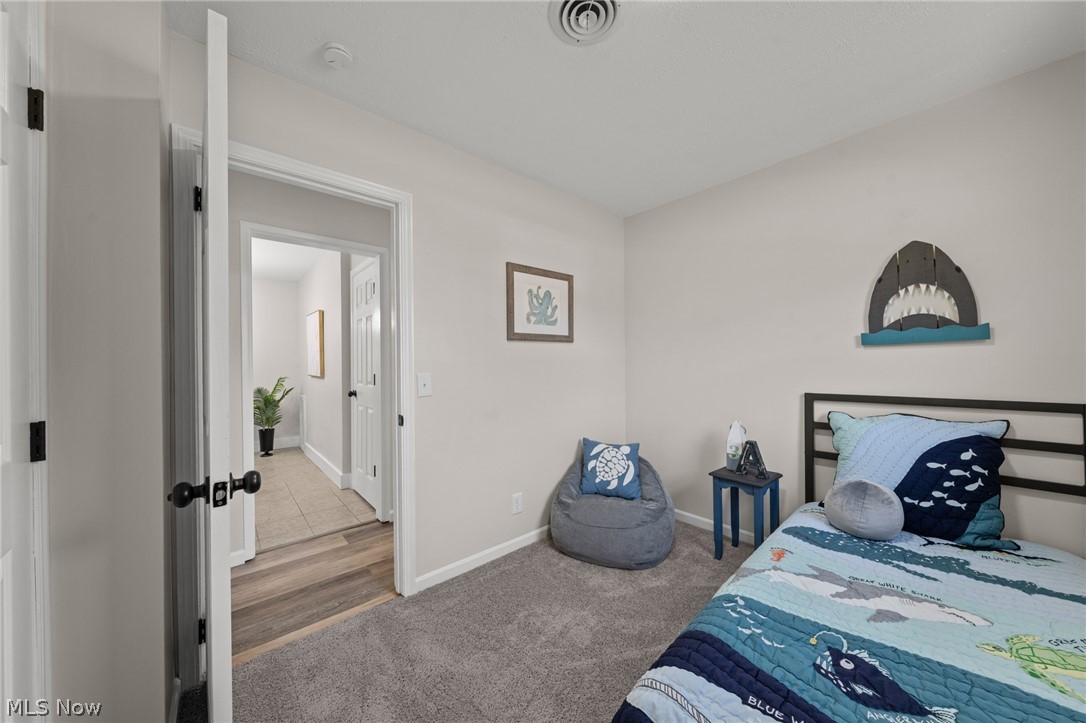 2221 Maxine Avenue NE Canton OH 44705