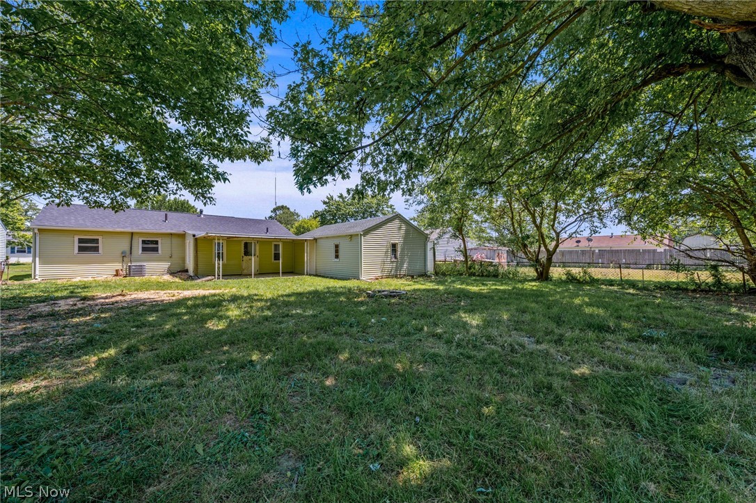 2221 Maxine Avenue NE Canton OH 44705