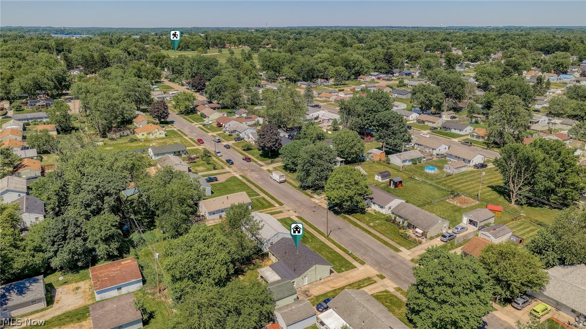 2221 Maxine Avenue NE Canton OH 44705