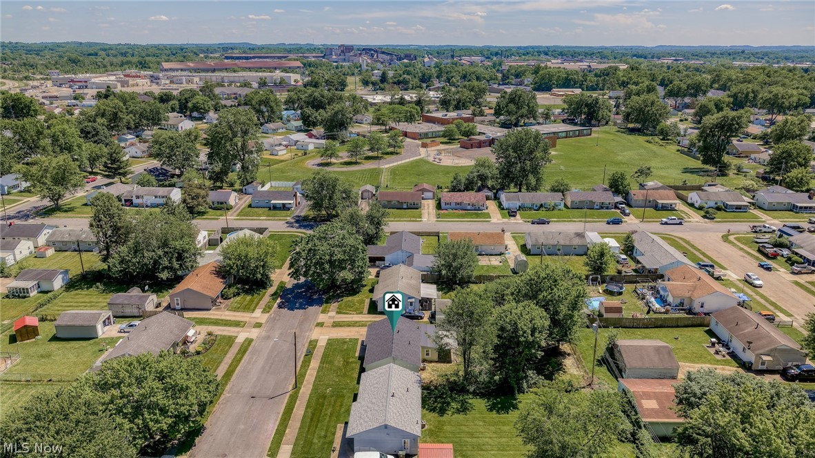 2221 Maxine Avenue NE Canton OH 44705
