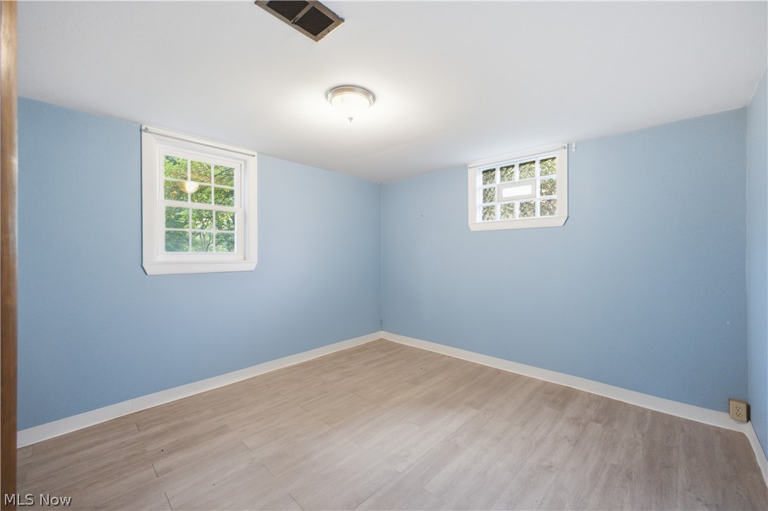 236 Manor Drive Columbiana OH 44408