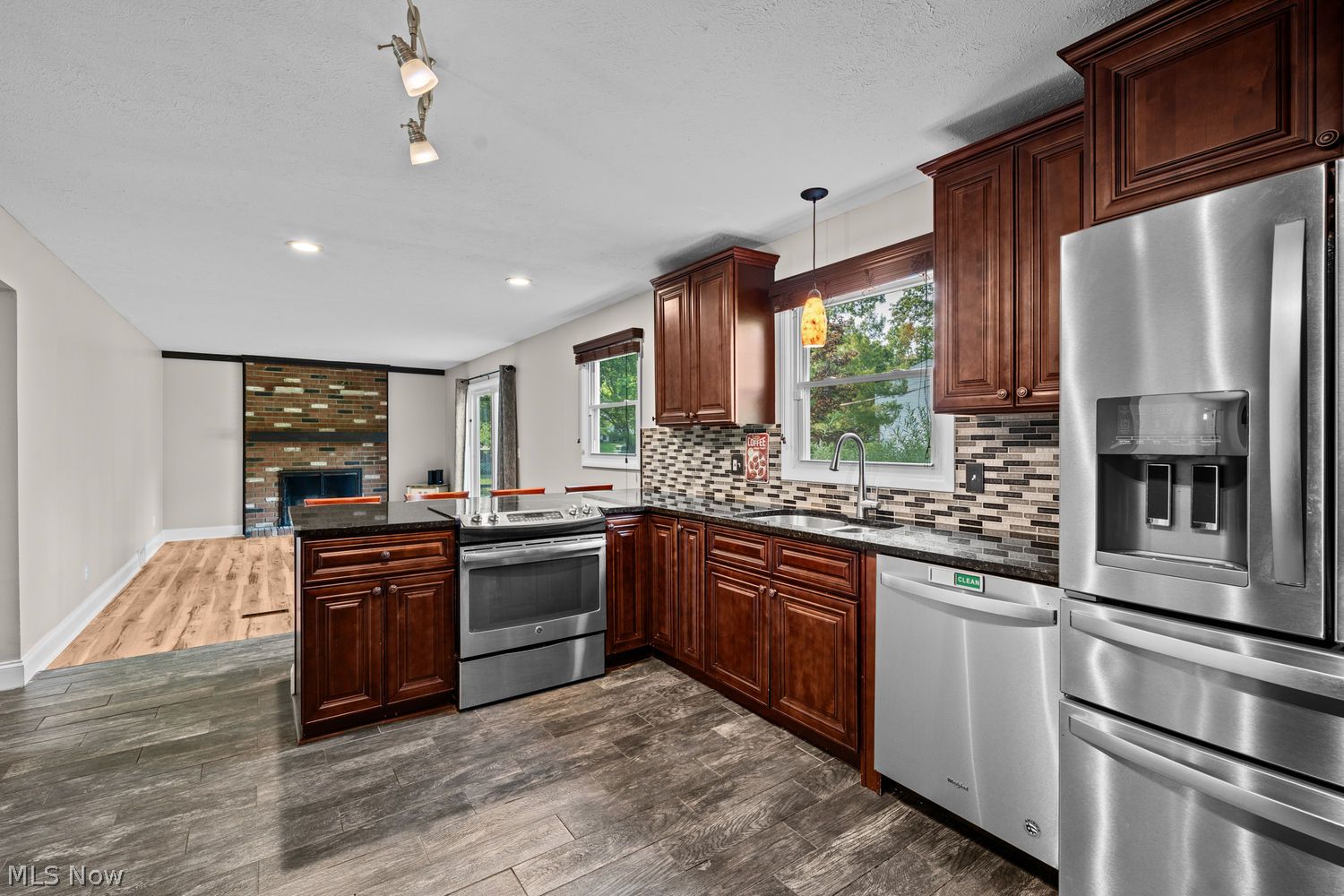 32575 Arthur Road Solon OH 44139