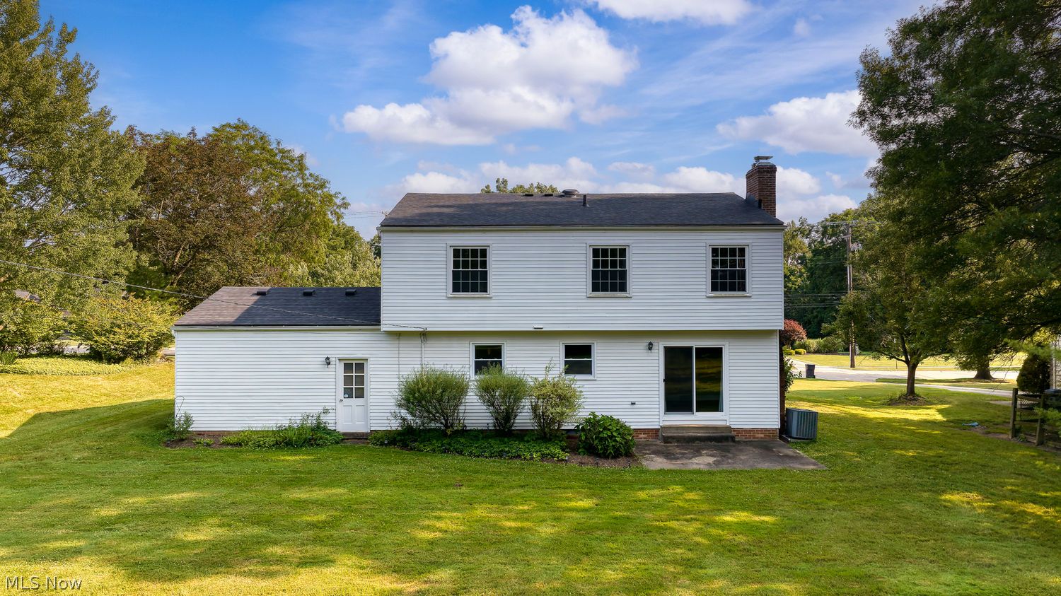 32575 Arthur Road Solon OH 44139