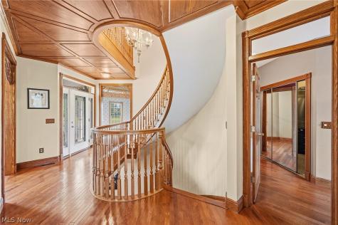 548 Appomattox Court Lagrange OH 44050