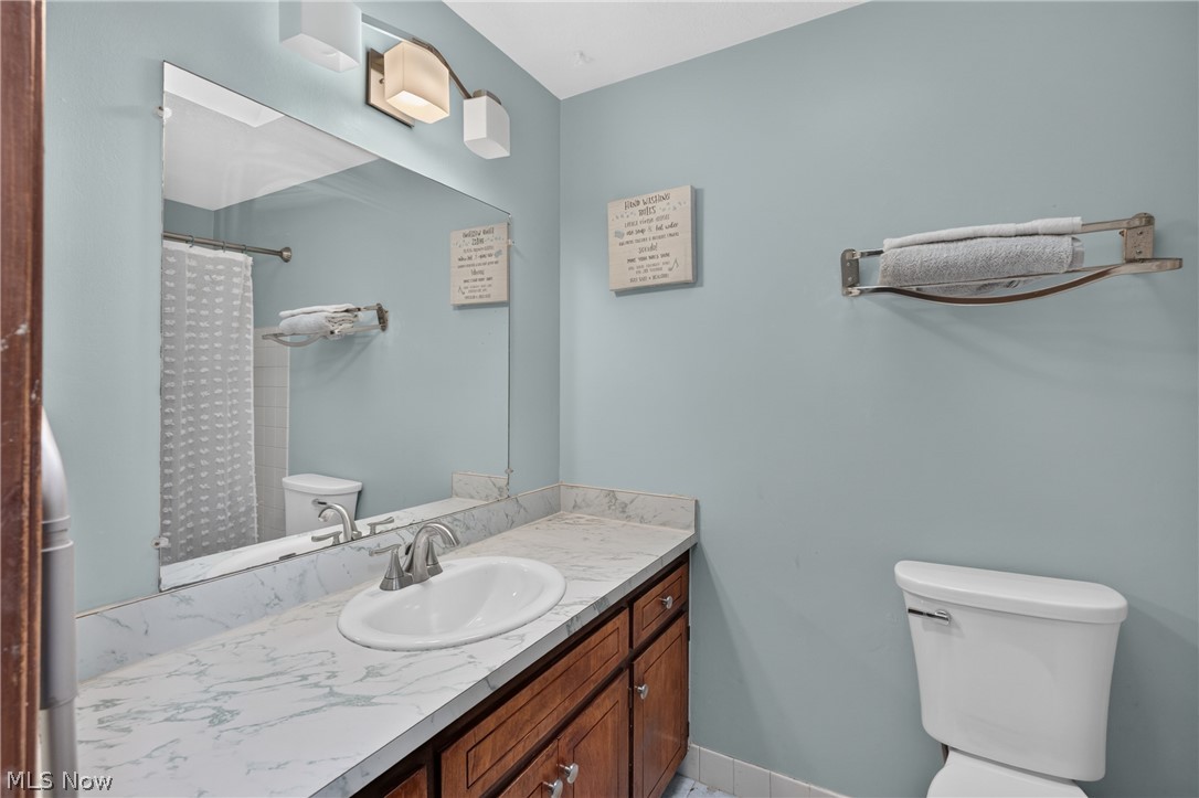 4865 Foxlair Trail Richmond Heights OH 44143