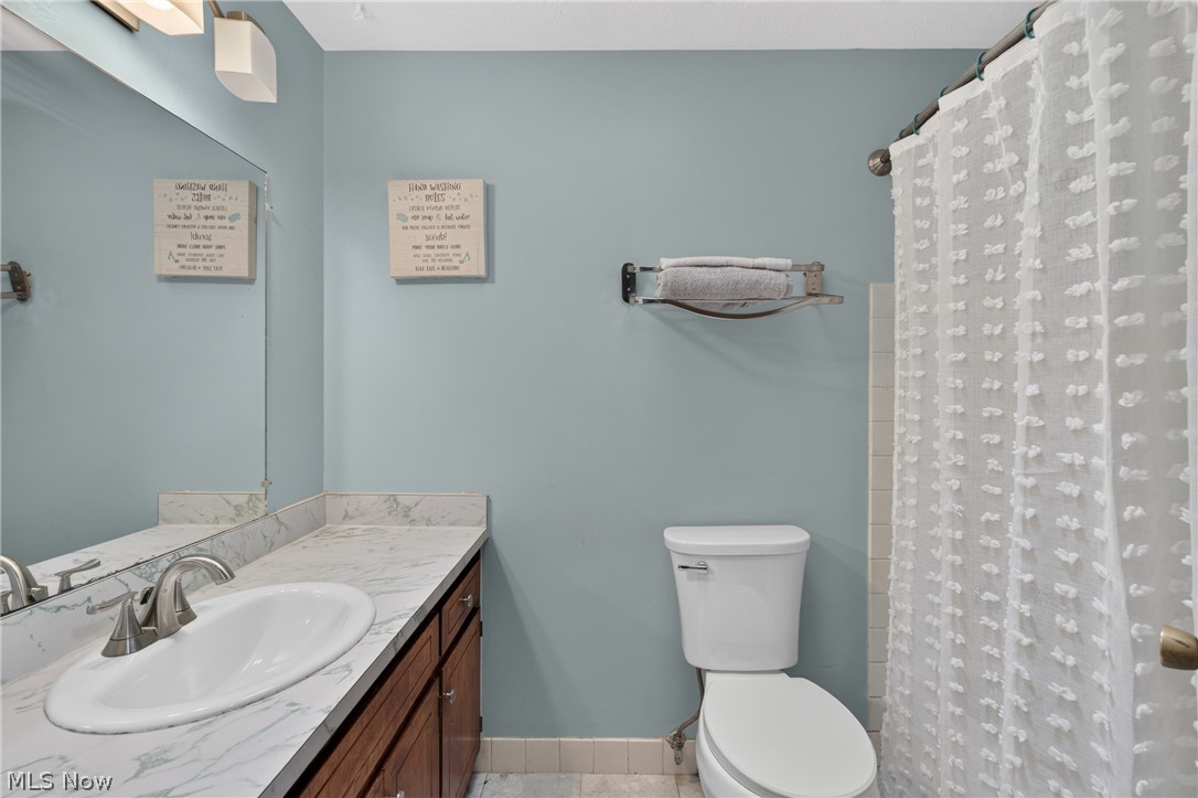 4865 Foxlair Trail Richmond Heights OH 44143