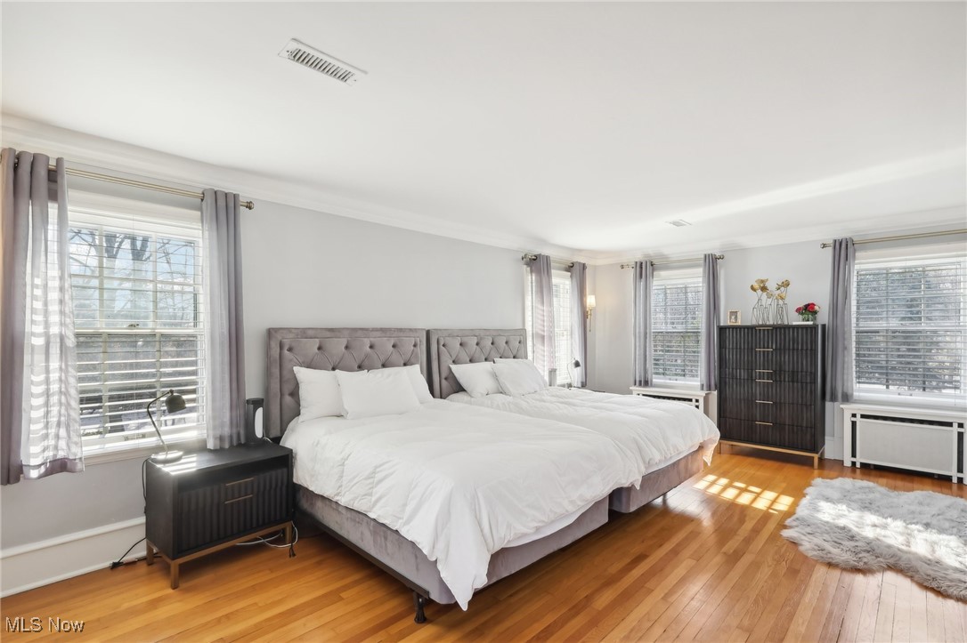 1688 Oakwood Drive Cleveland Heights OH 44121