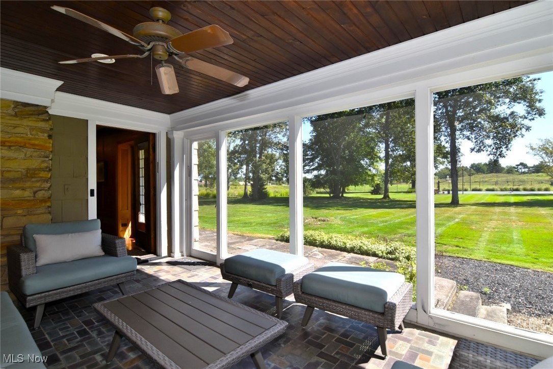 1688 Oakwood Drive Cleveland Heights OH 44121