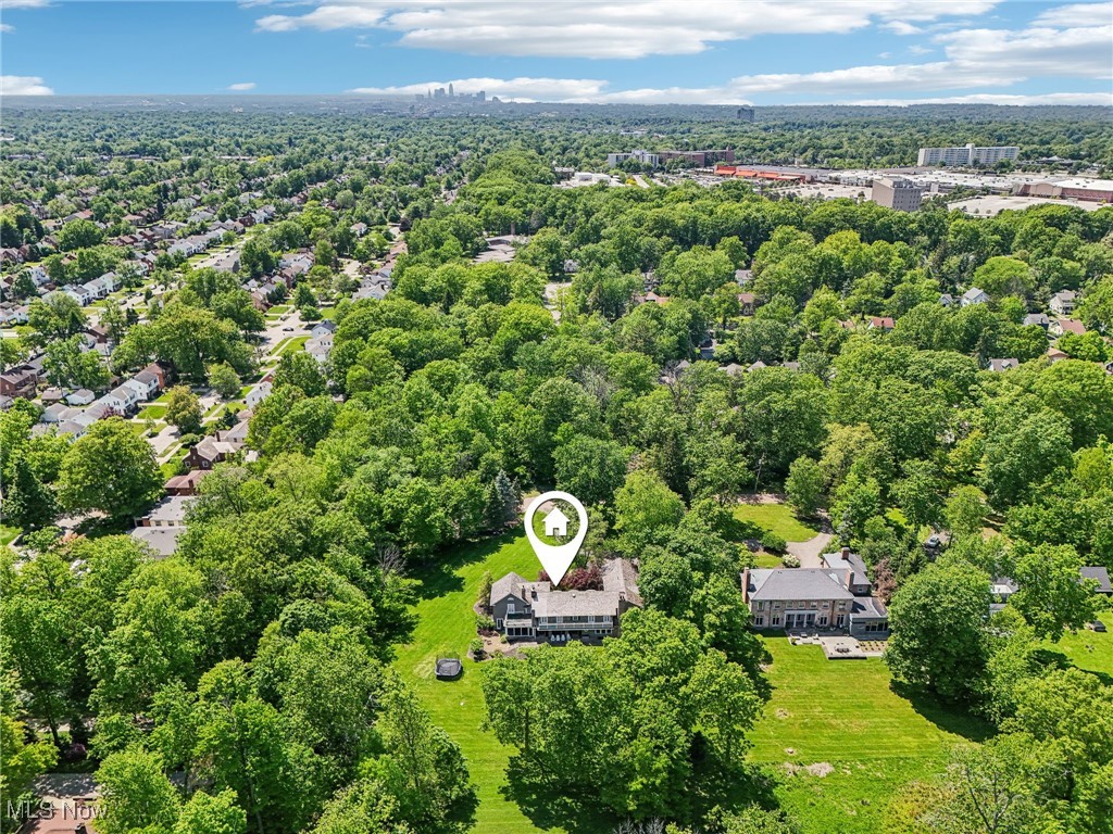 1688 Oakwood Drive Cleveland Heights OH 44121
