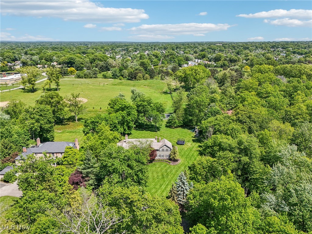 1688 Oakwood Drive Cleveland Heights OH 44121