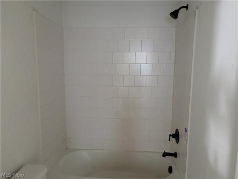 473 Auld Farm Circle Akron OH 44320