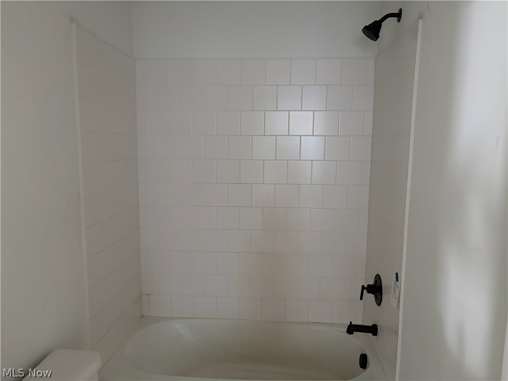 473 Auld Farm Circle Akron OH 44320